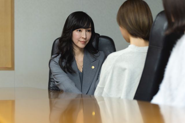 初回から衝撃展開！麻生久美子＆塩野瑛久「魔物」場面写真（4枚目）