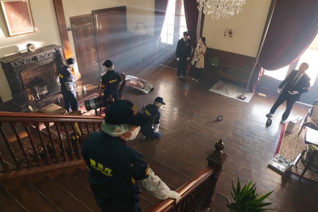 初回から衝撃展開！麻生久美子＆塩野瑛久「魔物」場面写真（10枚目）