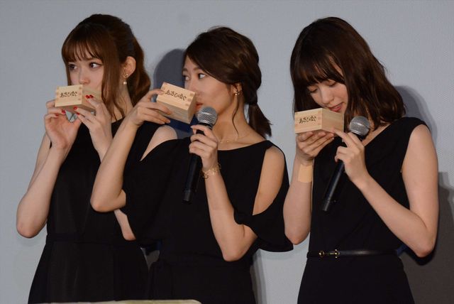 シックな衣装で乃木坂メンバーが登場！映画『あさひなぐ』完成披露イベント（16枚目）