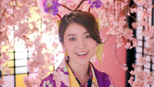 前田敦子ら卒業生も参加！AKB10周年シングルMVフォトギャラリー（18枚目）