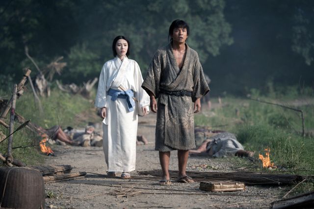 首が…残酷描写注目浴びる「豊臣兄弟！」第2回場面写真：フォトギャラリー