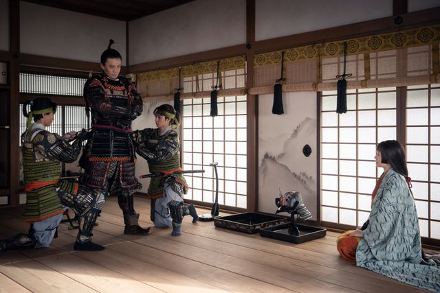 首が…残酷描写注目浴びる「豊臣兄弟！」第2回場面写真（5枚目）