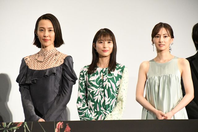 北川景子、中村倫也ら登壇！映画『ファーストラヴ』初日舞台あいさつ（16枚目）