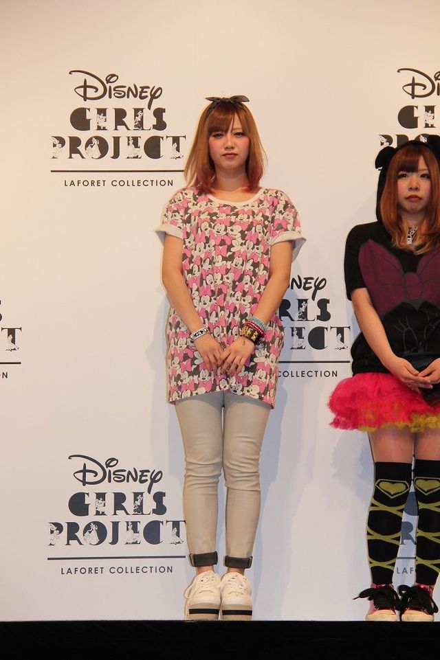 美人モデル・中村アンのスラリと伸びた美脚！ファッションショー写真ギャラリー（20枚目）