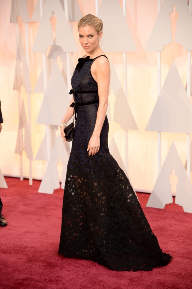 ジュリアン・ムーア、圧巻のオーラ！エディ・レッドメイン＆J・K・シモンズもレッドカーペットに登場（9枚目）