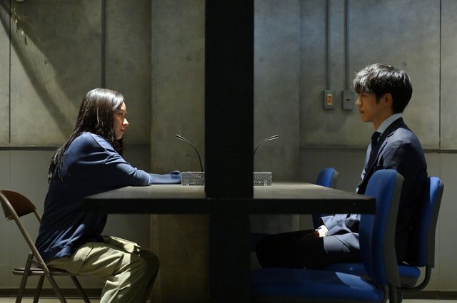 殺人犯の正体が判明！「御上先生」第2話場面写真（ネタバレあり）（2枚目）