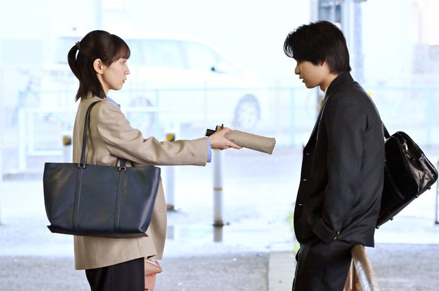 殺人犯の正体が判明！「御上先生」第2話場面写真（ネタバレあり）（8枚目）