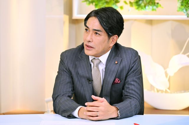 殺人犯の正体が判明！「御上先生」第2話場面写真（ネタバレあり）（10枚目）