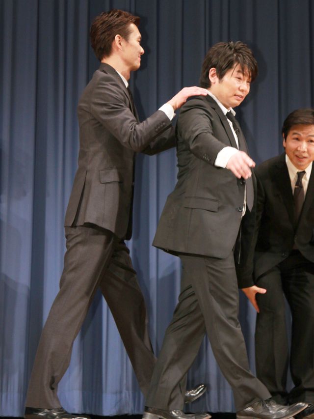 映画『外事警察 その男に騙されるな』特別試写会写真ギャラリー（2枚目）