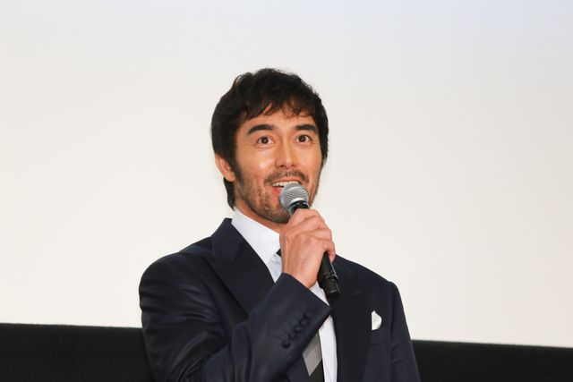 阿部寛、真木よう子らカンヌから帰国！『海よりもまだ深く』初日舞台あいさつフォトギャラリー（5枚目）