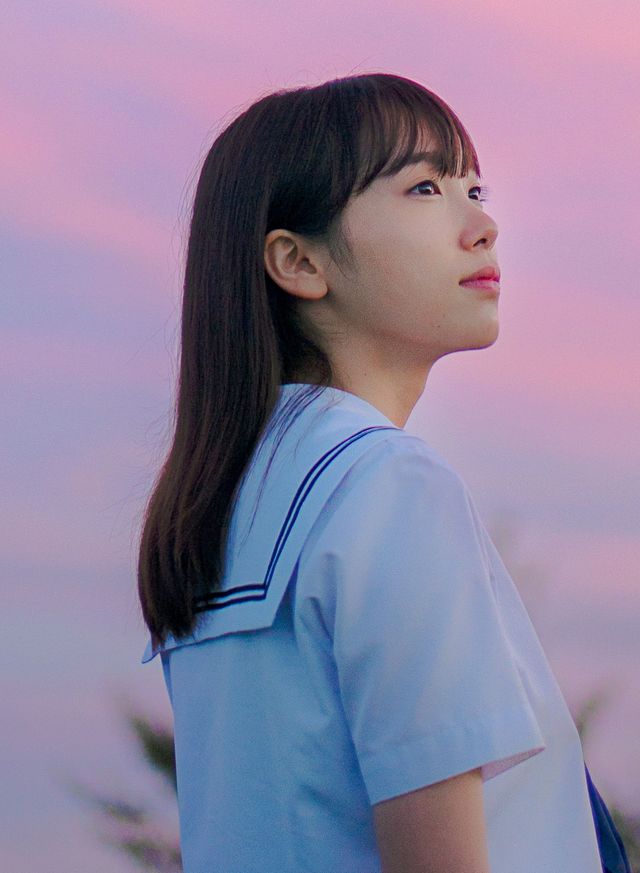 黒髪もカッコいい！横浜流星主演『いなくなれ、群青』場面写真：フォトギャラリー