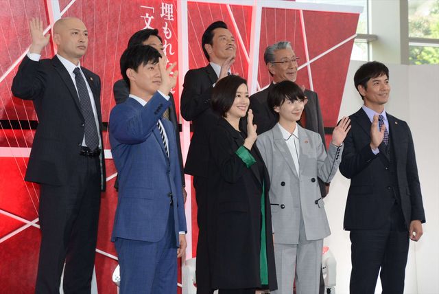 女性バディが活躍する刑事ドラマ！波瑠＆鈴木京香ら「未解決の女　警視庁文書捜査官」会見（14枚目）