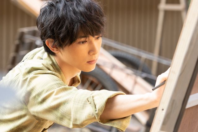 【5枚】“美の暴力”と話題の天陽くん＝吉沢亮（5枚目）