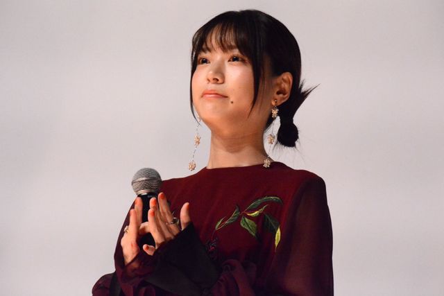 櫻坂46・藤吉夏鈴ら登壇！『新米記者トロッ子　私がやらねば誰がやる！』公開記念舞台あいさつ：フォトギャラリー