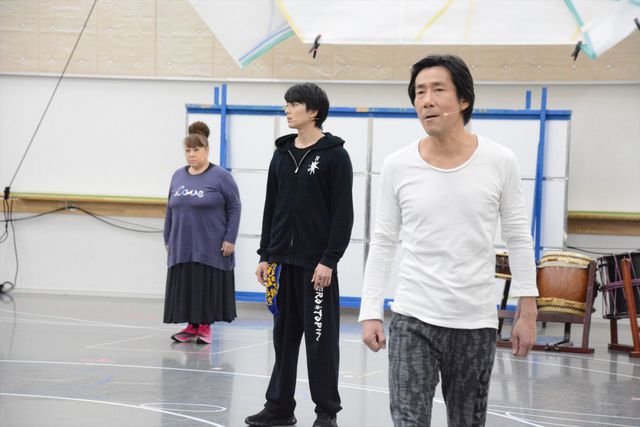 新田真剣佑、肉体美＆圧巻のパフォーマンス！「星の大地に降る涙 THE MUSICAL」稽古場会見（13枚目）