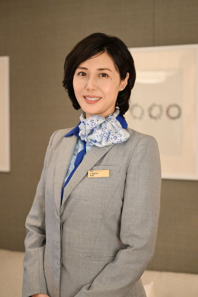 松嶋菜々子演じる冬月あずさ