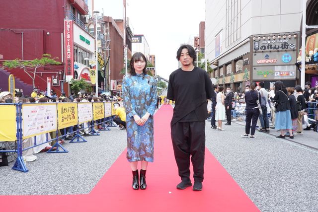 AKB48武藤十夢、中西悠綺、長澤樹ら華々しく登場！第14回沖縄国際映画祭レッドカーペットの様子（4枚目）
