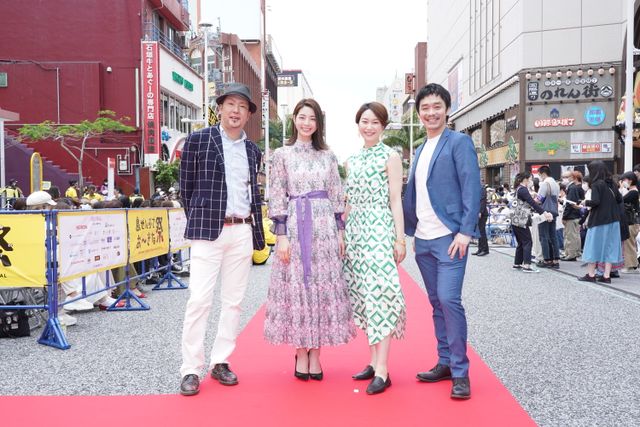 AKB48武藤十夢、中西悠綺、長澤樹ら華々しく登場！第14回沖縄国際映画祭レッドカーペットの様子（5枚目）