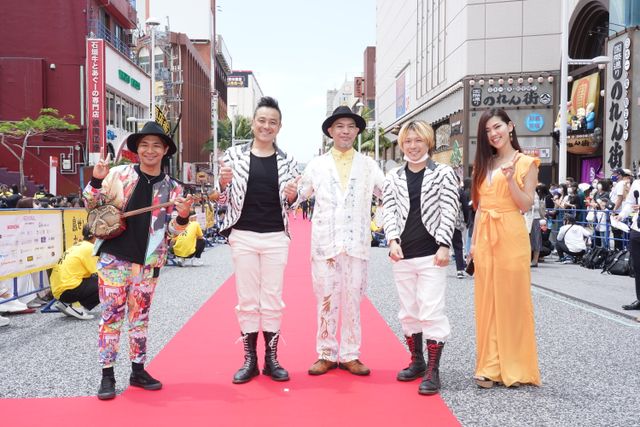 AKB48武藤十夢、中西悠綺、長澤樹ら華々しく登場！第14回沖縄国際映画祭レッドカーペットの様子（7枚目）