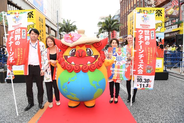 AKB48武藤十夢、中西悠綺、長澤樹ら華々しく登場！第14回沖縄国際映画祭レッドカーペットの様子（16枚目）