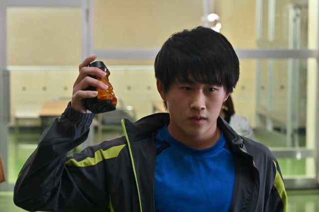 仮面ライダーキマイラ誕生！劇場版「リバイス」スピンオフ「Birth of Chimera」（10枚目）