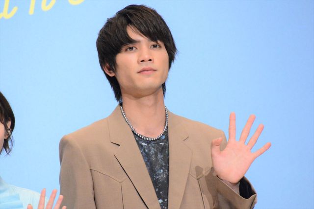 浮所飛貴、白石聖、板垣瑞生、原菜乃華が登壇！『胸が鳴るのは君のせい』完成報告イベント（5枚目）