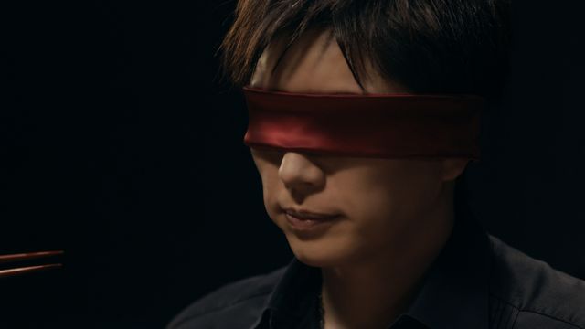 GACKT、目隠ししてキノコを…フォトギャラリー（3枚目）