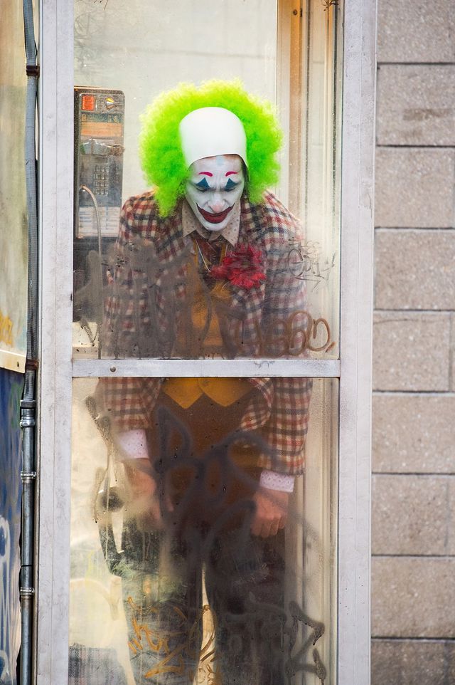 不気味すぎる…ホアキン・フェニックス主演『ジョーカー（原題）』撮影現場の様子（8枚目）