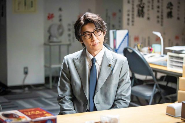 「ポリティカルパン」より高橋一生