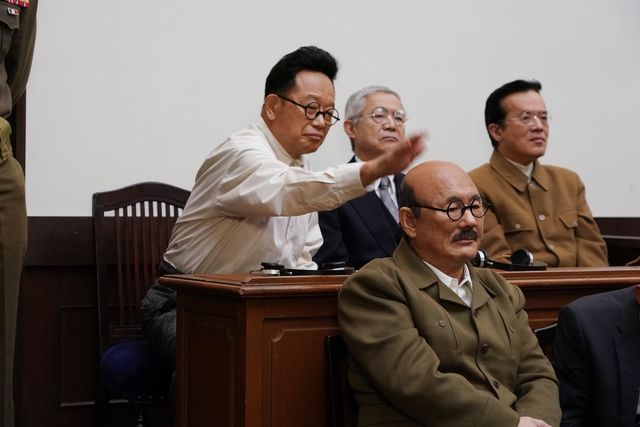 ビートたけし＆笑福亭鶴瓶、東京裁判の衝撃場面を再現「二つの祖国」（2枚目）