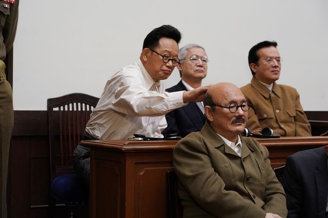 ビートたけし＆笑福亭鶴瓶、東京裁判の衝撃場面を再現「二つの祖国」（3枚目）