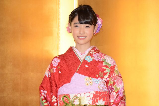武井咲＆剛力彩芽らオスカー女優11名、恒例の晴れ着披露！フォトギャラリー（15枚目）