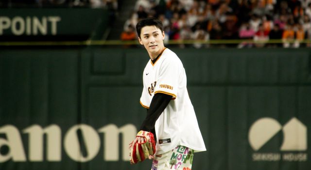 JO1川西拓実、球速125キロで圧巻のピッチング！映画『バジーノイズ』始球式＆囲み取材（2枚目）