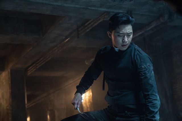 悪に挑む若き格闘家&ベテラン神父！『ディヴァイン・フューリー／使者』（5枚目）