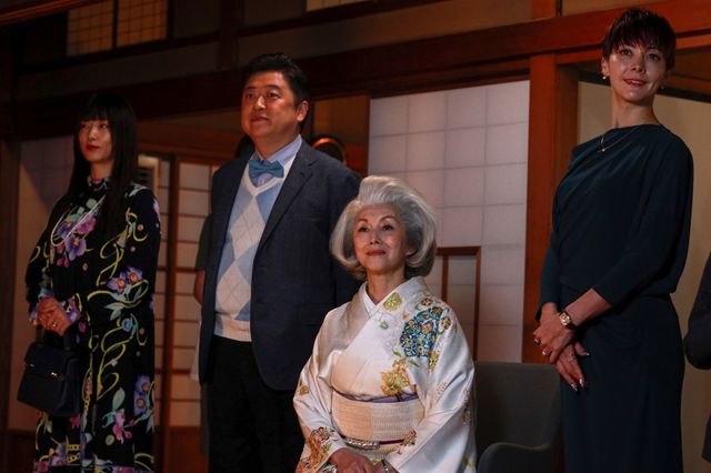 5億円の借金…唐沢寿明主演「プライベートバンカー」第1話より（15枚目）