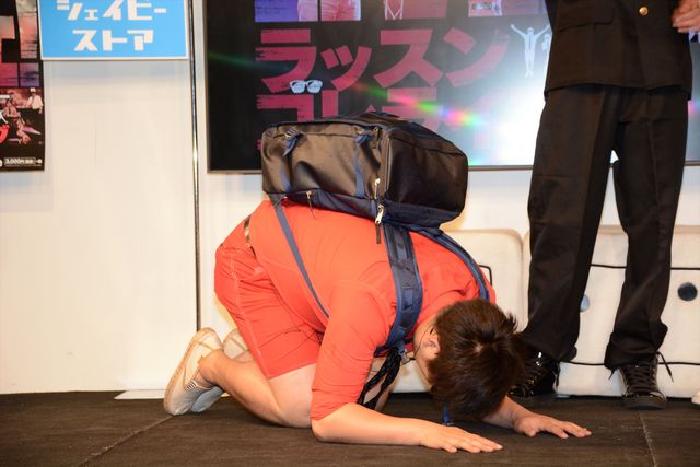 8.6秒バズーカー「本能寺の変」で話題の2人組とコラボ！フォトギャラリー（4枚目）