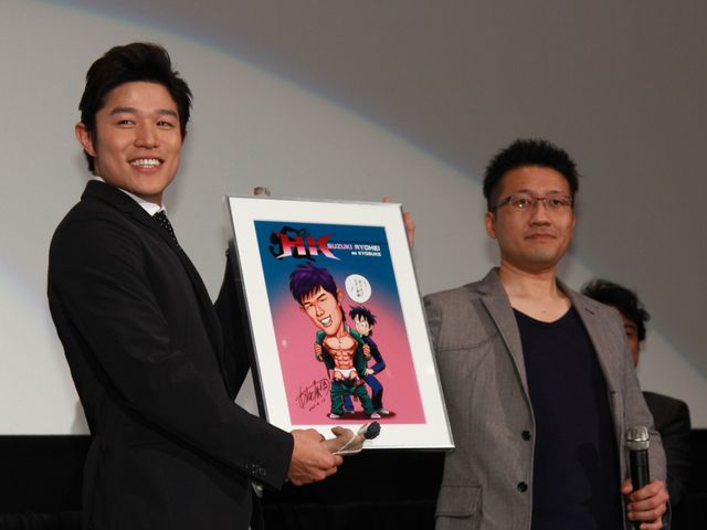 『HK/変態仮面』初日舞台あいさつフォトギャラリー（11枚目）