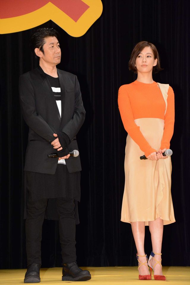 大竹しのぶ、豊川悦司、尾野真千子、風間俊介ら『後妻業の女』監督を見つめる…完成披露舞台フォトギャラリー（25枚目）