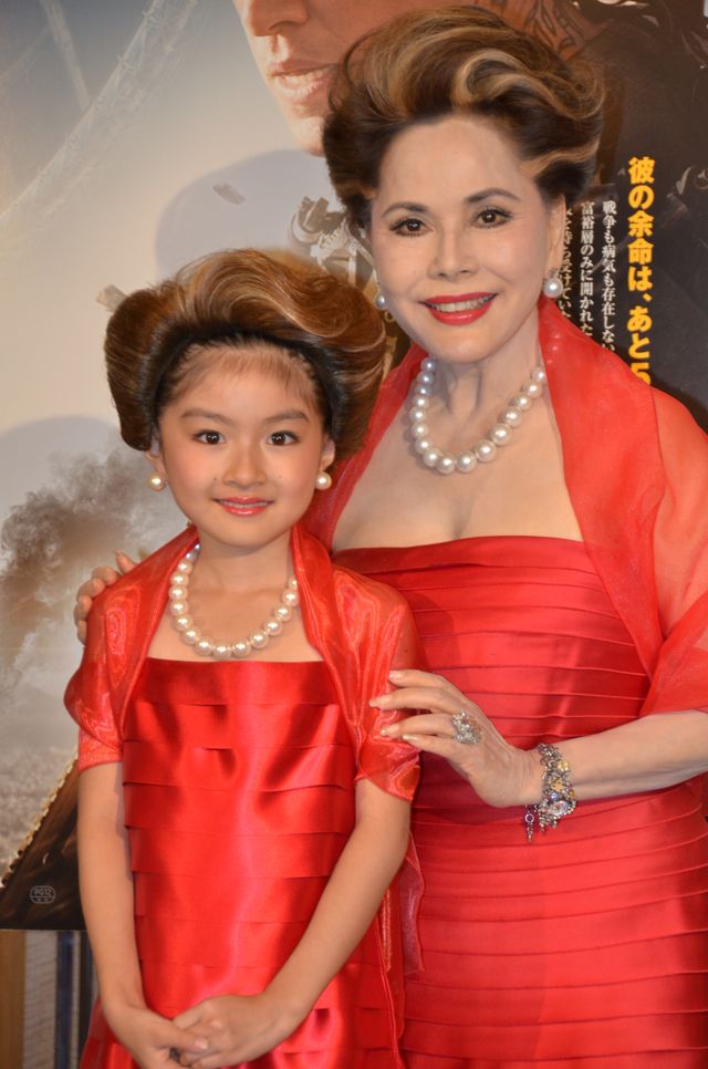 デヴィ夫人が65歳若返り!?映画『エリジウム』特別試写会フォトギャラリー：フォトギャラリー