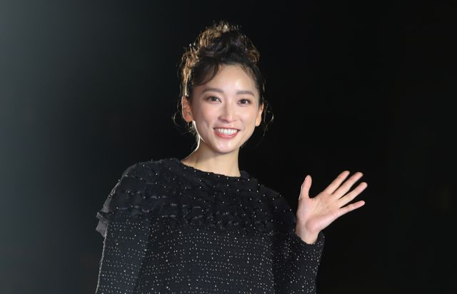 杏がクール＆エレガントに登場！「フランス映画祭2021 横浜」ドライブインシアター＆レッドカーペットイベント（2枚目）