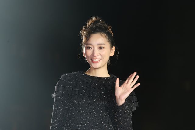 杏がクール＆エレガントに登場！「フランス映画祭2021 横浜」ドライブインシアター＆レッドカーペットイベント（5枚目）