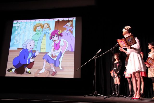 ほしのママ、Fカップで母乳育児も奮闘中。娘の芸能界進出に三浦パパは否定的　画像ギャラリー（11枚目）