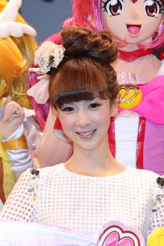 ほしのママ、Fカップで母乳育児も奮闘中。娘の芸能界進出に三浦パパは否定的　画像ギャラリー（14枚目）