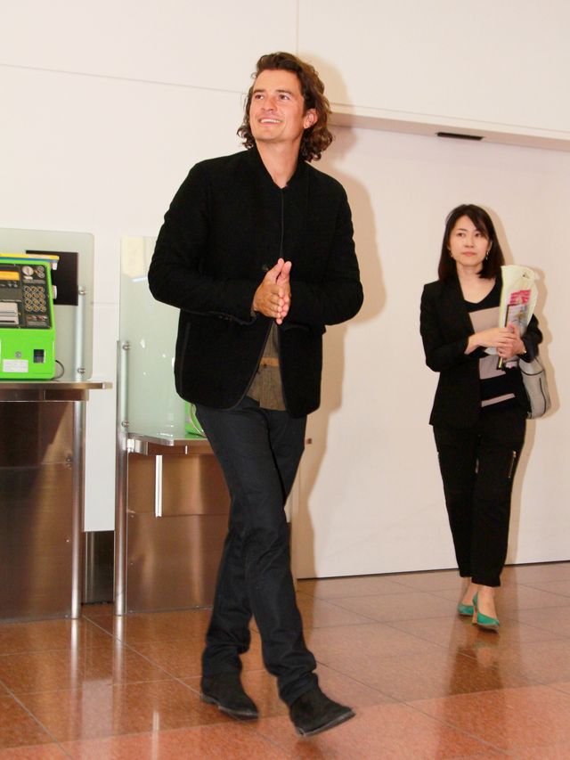 来日したオーリー、手を合わせてファンに感謝！フォトギャラリー：フォトギャラリー