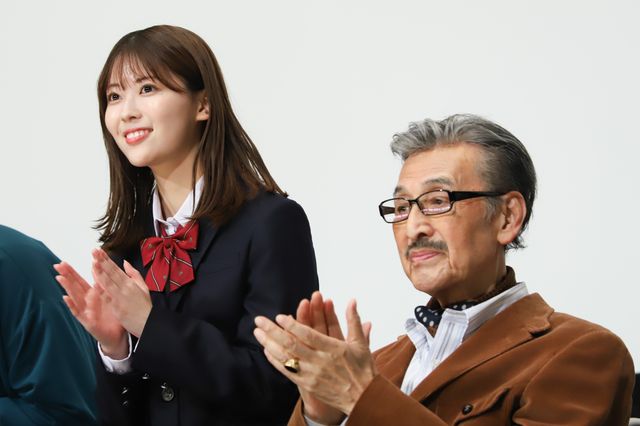 岩本蓮加＆宝田明ら登壇『世の中にたえて桜のなかりせば』完成披露舞台あいさつ（6枚目）