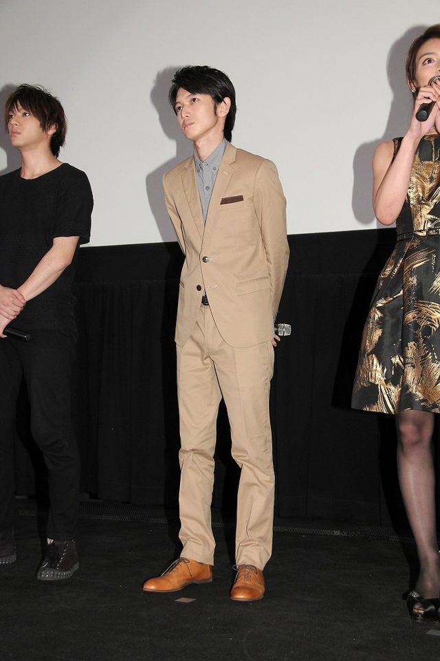 秋元才加、奴隷が欲しい！映画『奴隷区 僕と23人の奴隷』初日舞台あいさつフォトギャラリー（8枚目）