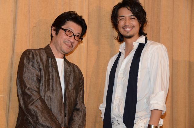 斎藤工 出演作『団地』と『高台家の人々』2作がダジャレで結ばれたと満面　画像ギャラリー（2枚目）