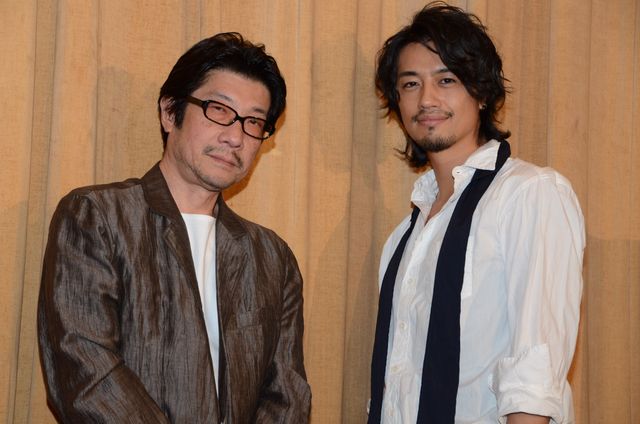 斎藤工 出演作『団地』と『高台家の人々』2作がダジャレで結ばれたと満面　画像ギャラリー（4枚目）