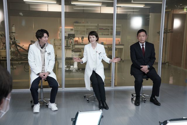 沢口靖子・内藤剛志・小池徹平が出席「科捜研の女　2022」会見（4枚目）