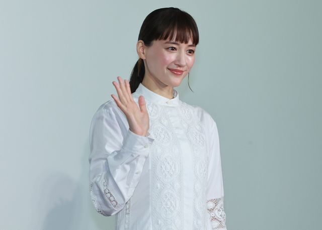 綾瀬はるか登壇！「ひとりでしにたい」取材会：フォトギャラリー